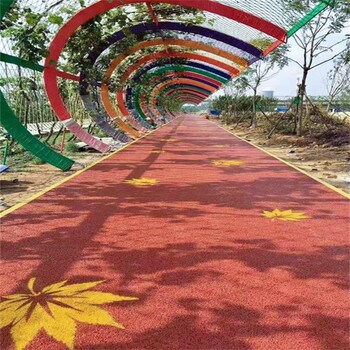 眉山透水混凝土材料廠(chǎng)家彩色透水地坪透水地坪保護劑廠(chǎng)家