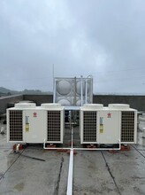 成都空气能热水器空气源热泵安装5p配3吨4吨5吨水箱现货商用