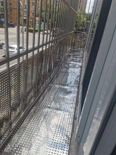 北京豐臺區(qū)青塔窗戶防盜窗斷橋鋁門窗安裝小區(qū)護欄圍欄