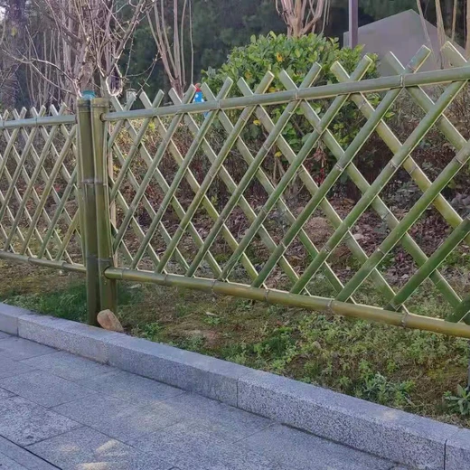 欽州竹籬笆竹圍欄遼陽(yáng)宏偉塑鋼護(hù)欄仿竹護(hù)欄