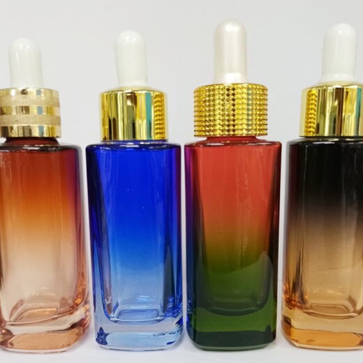廣州白云區(qū)萬利精油瓶噴漆廠，廣州精油瓶絲印燙金廠