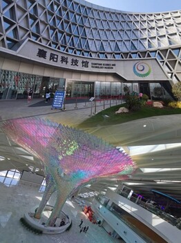 蘇州亞克力變換燈光雕塑不銹鋼燈光樹雕塑