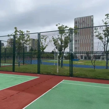 洛陽球場護欄網(wǎng)學(xué)校操場菱形網(wǎng)球場圍欄足球場勾花圍欄網(wǎng)