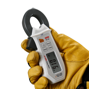 FC-22數(shù)字鉗形表真有效值NCV非接觸式電工表