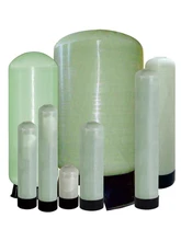 鄭州多規(guī)格玻璃鋼罐844玻璃鋼罐水處理耗材批發(fā)阻垢劑批發(fā)