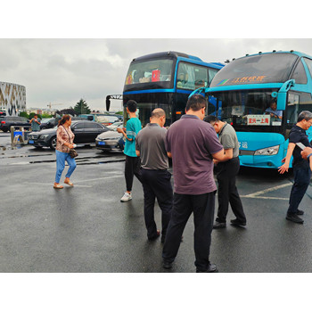 從貴陽(yáng)到平陽(yáng)大巴車(chē)