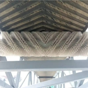 皮帶機清掃器毛刷可按需定制電動滾刷清掃器