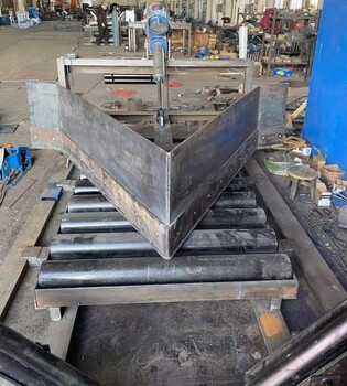 單雙側1400mm電液動推桿犁式卸料器帶漏斗