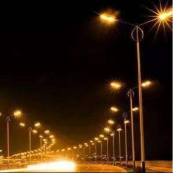 焦作路口高杆灯-道路照明灯定制热线