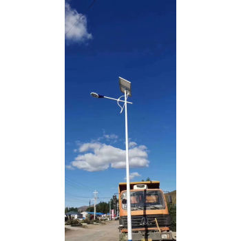 荔浦高亮太阳能路灯-太阳能路灯定制热线