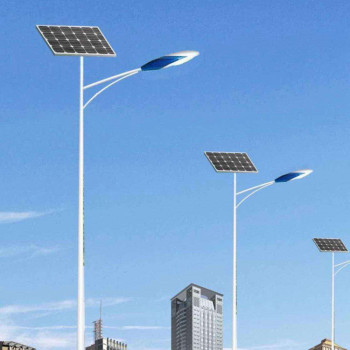 会东简易太阳能路灯-太阳能路灯产品亮灯时间