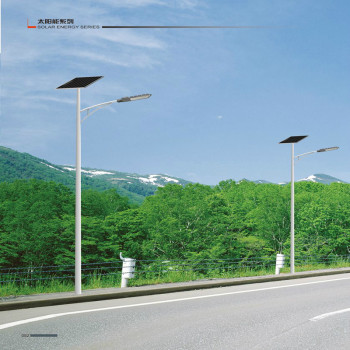 会东简易太阳能路灯-太阳能路灯产品亮灯时间
