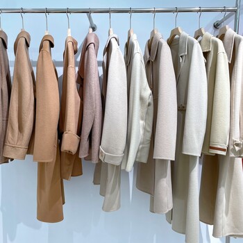 武漢品牌女裝林芮格冬季雙面羊絨大衣折扣服裝尾貨