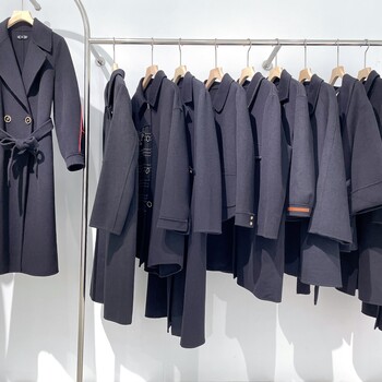 武漢品牌女裝林芮格冬季雙面羊絨大衣折扣服裝尾貨