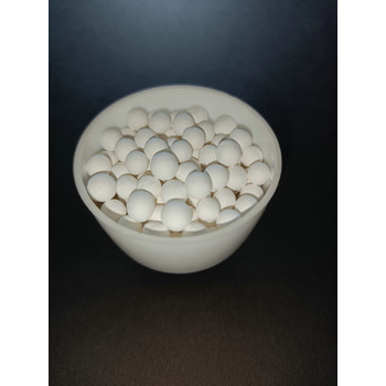 活性氧化鋁球廠家3-5毫米白色球狀吸干機(jī)用干燥劑