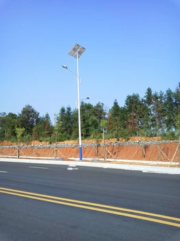 玉樹(shù)太陽(yáng)能路燈現(xiàn)貨