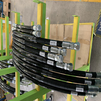 小松PC300-8M0挖掘機(jī)配207-62-76780軟管