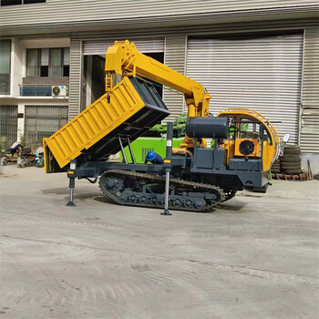 小型汽車(chē)起重機(jī)全地形履帶吊車(chē)山地果園工程履帶吊拉貨物隨車(chē)吊