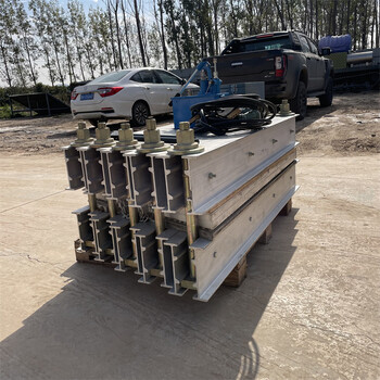 礦用皮帶硫化機(jī)電熱式橡膠皮帶硫化機(jī)水冷卻皮帶硫化機(jī)
