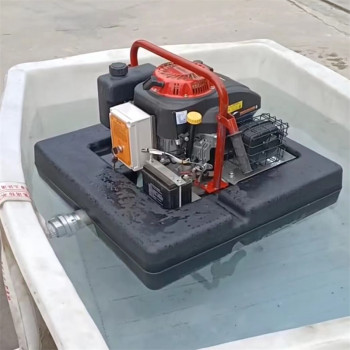 水域救援浮挺泵手台式消防抽水泵多用途可漂浮机动泵
