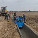 加工定制混凝土水渠成型機多型號水渠成型機混凝土溝渠成型機