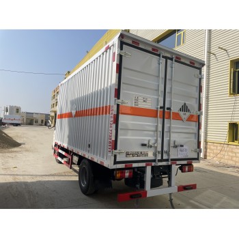 5.2米桶装油漆运输车质量可靠