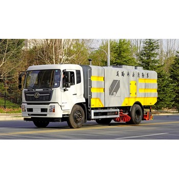 阿勒泰市政環(huán)衛(wèi)道路洗掃車批發(fā)價格