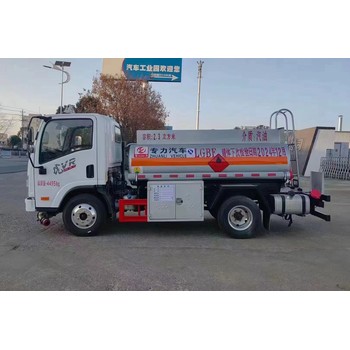 賀州汕德卡后八油罐車質量怎么樣