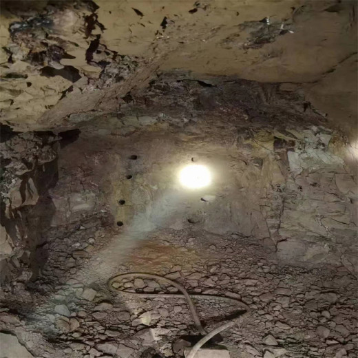 吉林隧道膨胀爆破金矿开采开山