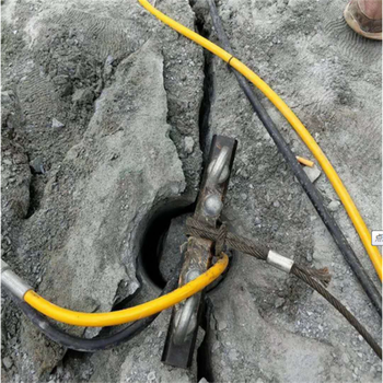 江西景德鎮靜態巖石破碎器劈裂棒廠家