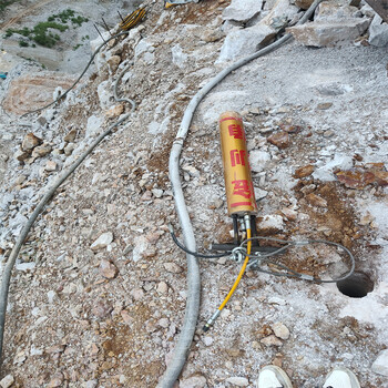 西藏那曲靜態水泥破碎器柴動劈裂棒產品咨詢