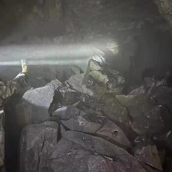 貴州黔南二氧化碳爆破煤礦欲裂