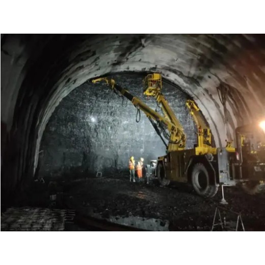 新疆阿泰勒隧道扩宽施工一次性气体压裂管原理介绍