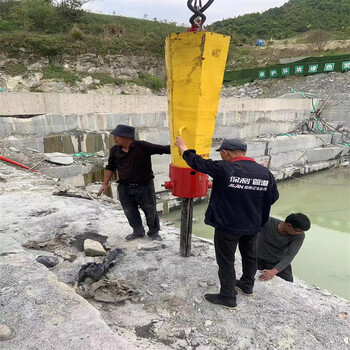 四川眉山岩石霹雳设备液压劈裂棒产品咨询