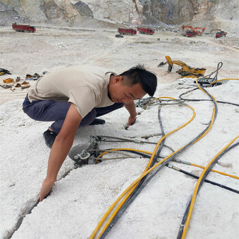 云南普洱岩石破碎设备液压劈裂棒设备厂家