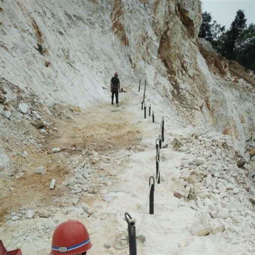 重慶開山修路爆破設備二氧化碳氣體致裂設備廠家