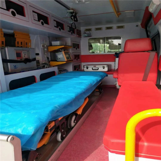 丹阳救护车长途救护车运送病人24小时接送