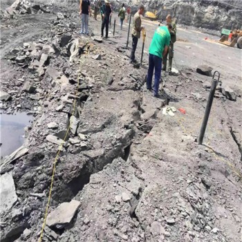 黑龙江大兴安岭气体冲击破碎岩石设备厂家