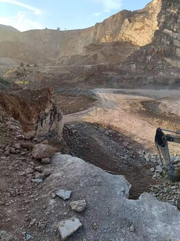 烏蘭察布隧道掘進(jìn)空氣爆破新型礦山設(shè)備廠家
