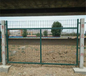铁路护栏网的安装高度1.8米
