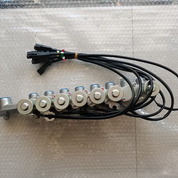 挖掘機(jī)PC1250-8邊齒根21N-27-31191適用性強(qiáng)材質(zhì)穩(wěn)定