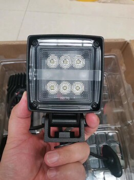 輪式裝載機(jī)WA470-6轉(zhuǎn)向燈原裝配件423-06-43470原廠發(fā)貨