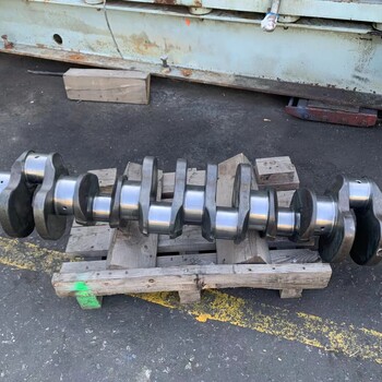 小松挖掘機(jī)pc200-8曲軸6754-01-1310性能適用性強(qiáng)