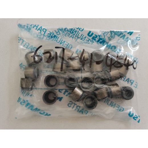 小松挖掘機(jī)PC300-7氣門油封6742-01-5224材質(zhì)穩(wěn)定經(jīng)濟(jì)實惠