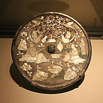 嘉定唐代銅鏡哪里收購地方—雞寶鑒定收購電話