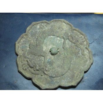 黑龙江收购清代铜佛像联系方式—收购化石的电话