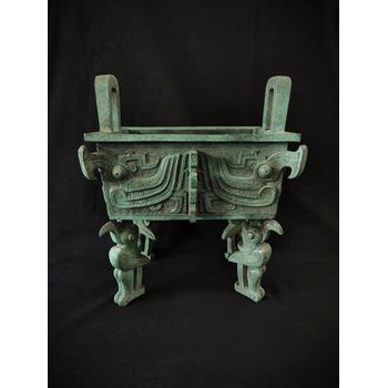 克孜勒蘇柯?tīng)柨俗?025上門(mén)現(xiàn)金收購(gòu)青銅爵杯—古董私人快速變現(xiàn)