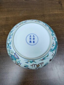瓷器古玩拍賣明萬歷五彩瓷器拍賣