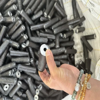 廣西40Cr精軋無縫管現(xiàn)貨36*12薄壁無縫鋼管一米價(jià)格