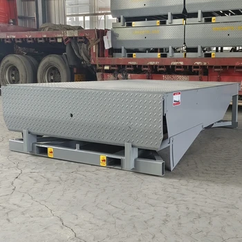 13噸液壓登車橋裝卸過橋固定升降車裝卸度板